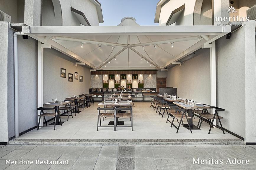 Meritas Adore Resort Lonavala Kültér fotó